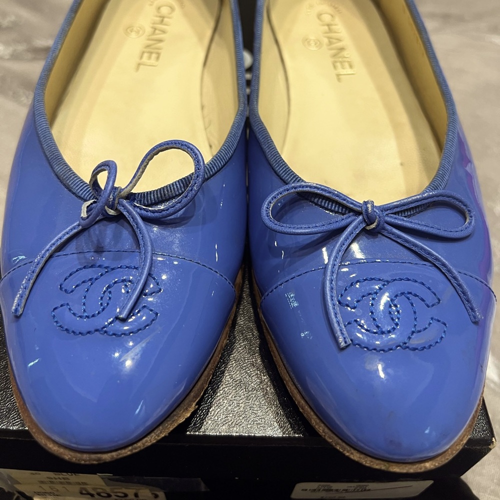 Chanel flats 39.5 cobalt blue